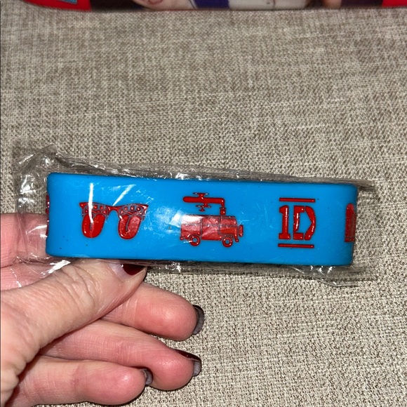 One Direction Bundle - Picture 8 of 13